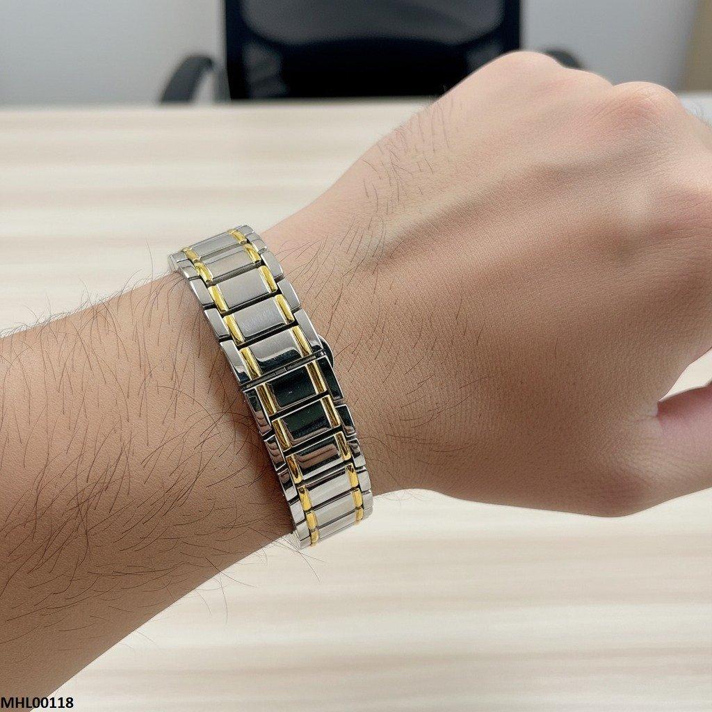 Round Bezel Men's Watch