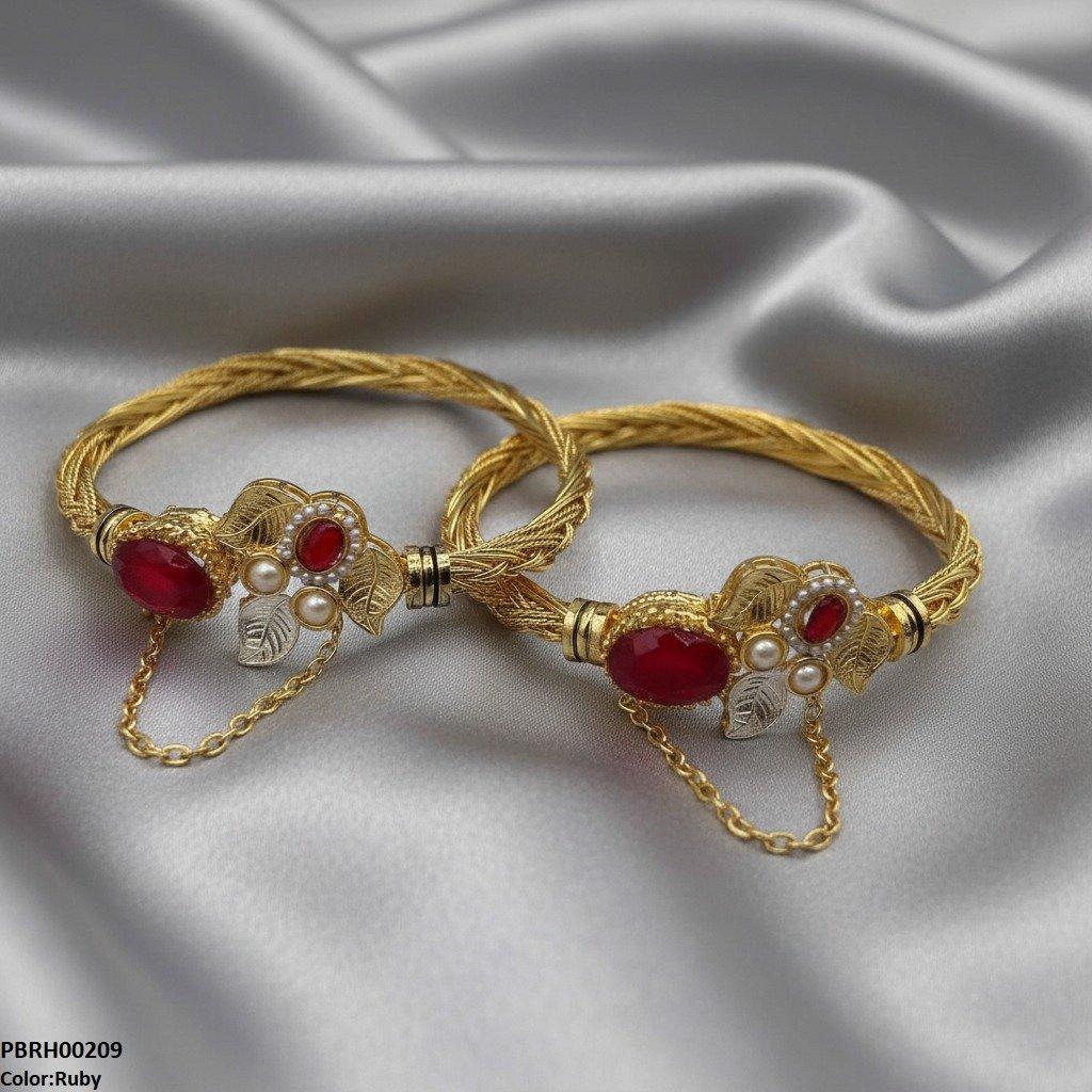 Oval Leaf Bangle Set
