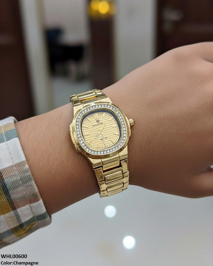 Round Dial Women's Watch
