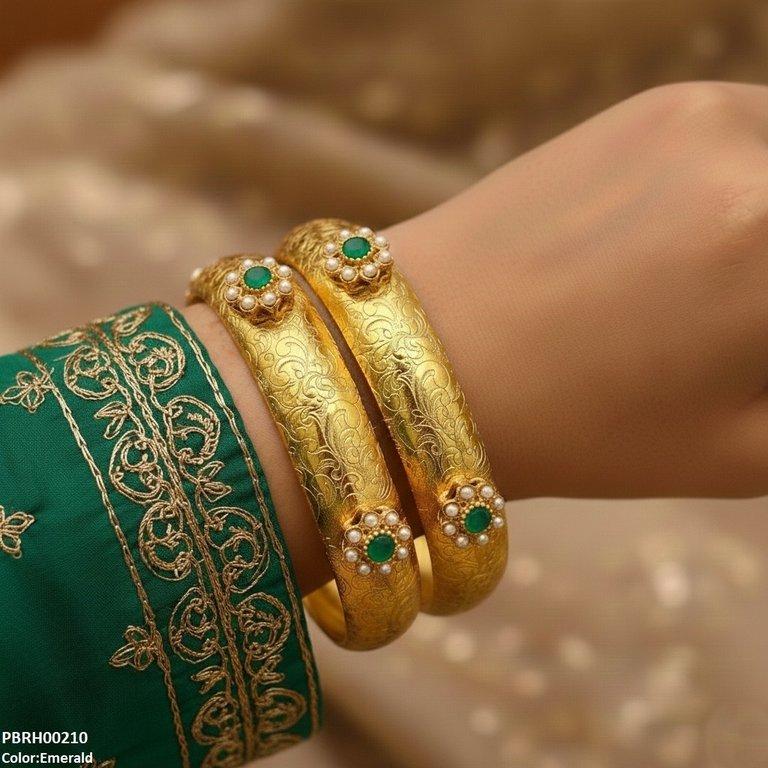 Round Flower Bangle Set