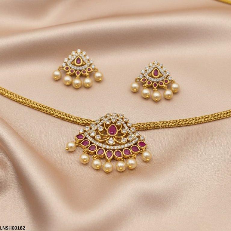 Tear Round Pearl Drop Necklace Set