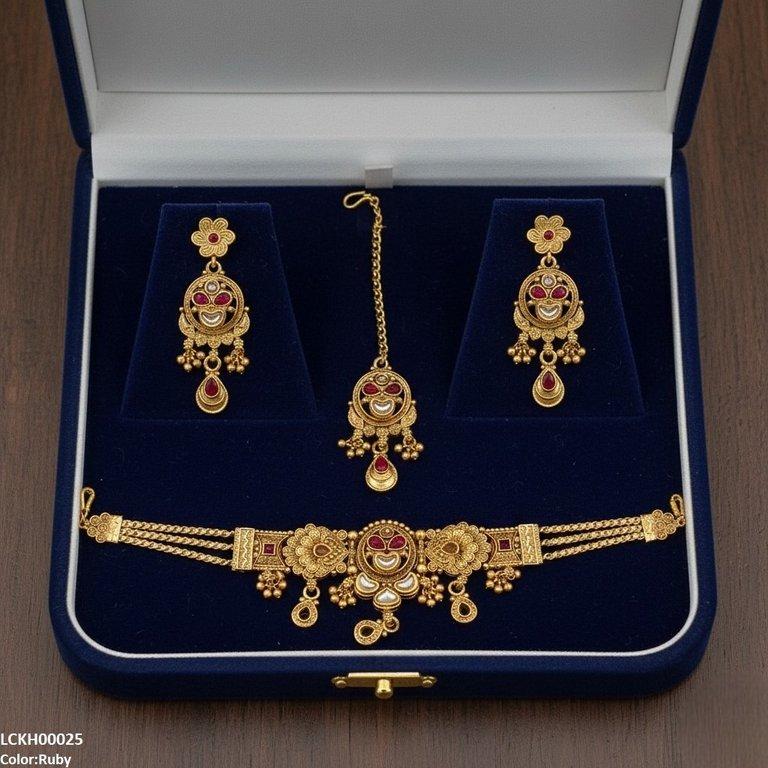 Moon/Tear Flower Choker Set