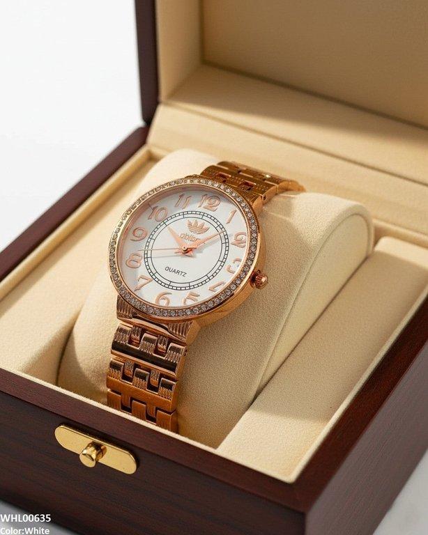 Round Numbering Dial Women's Watch