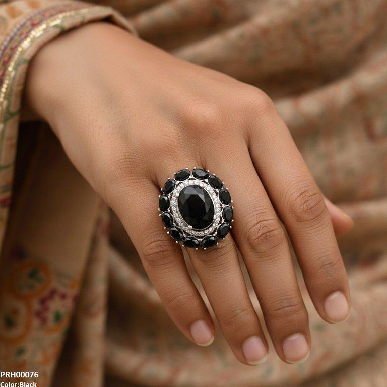 Oval Flower Ring Adjustable