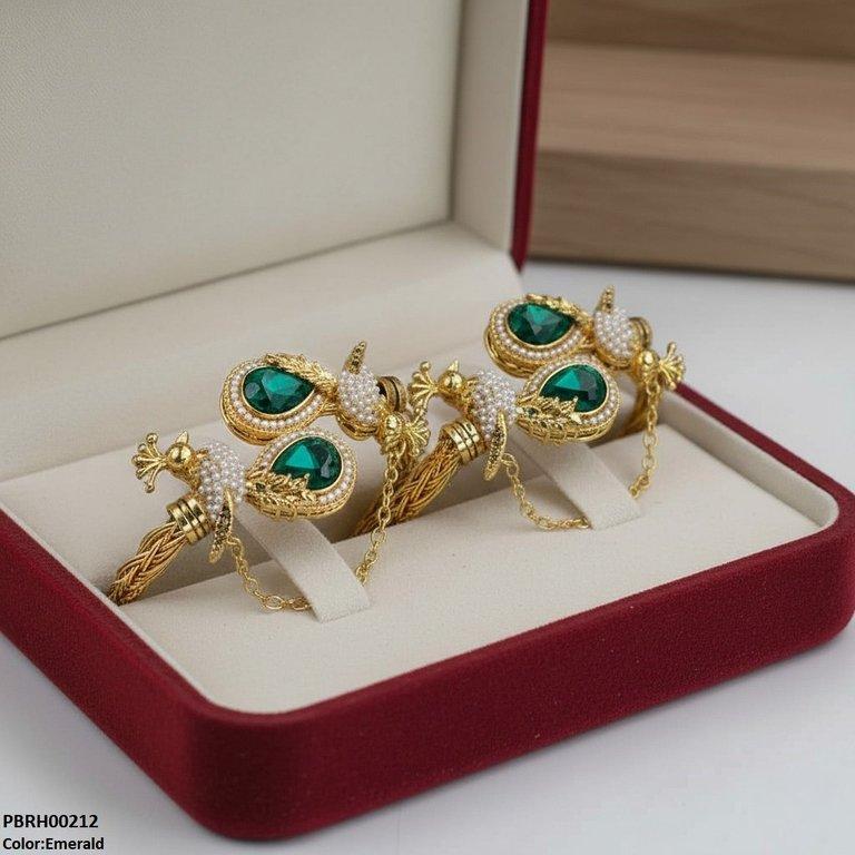 Tear/Pearl Peacock Set Adjustable