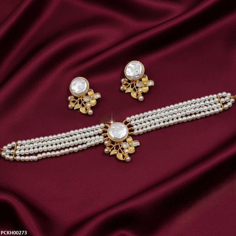 Circle Flower Pearl Choker Set