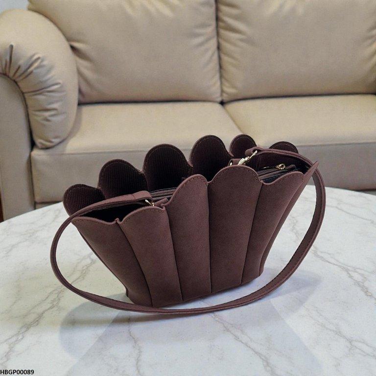 Velvet Shell Ladies Handbag