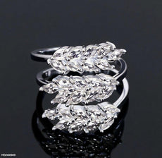 Zircon Leaf Ring Adjustable