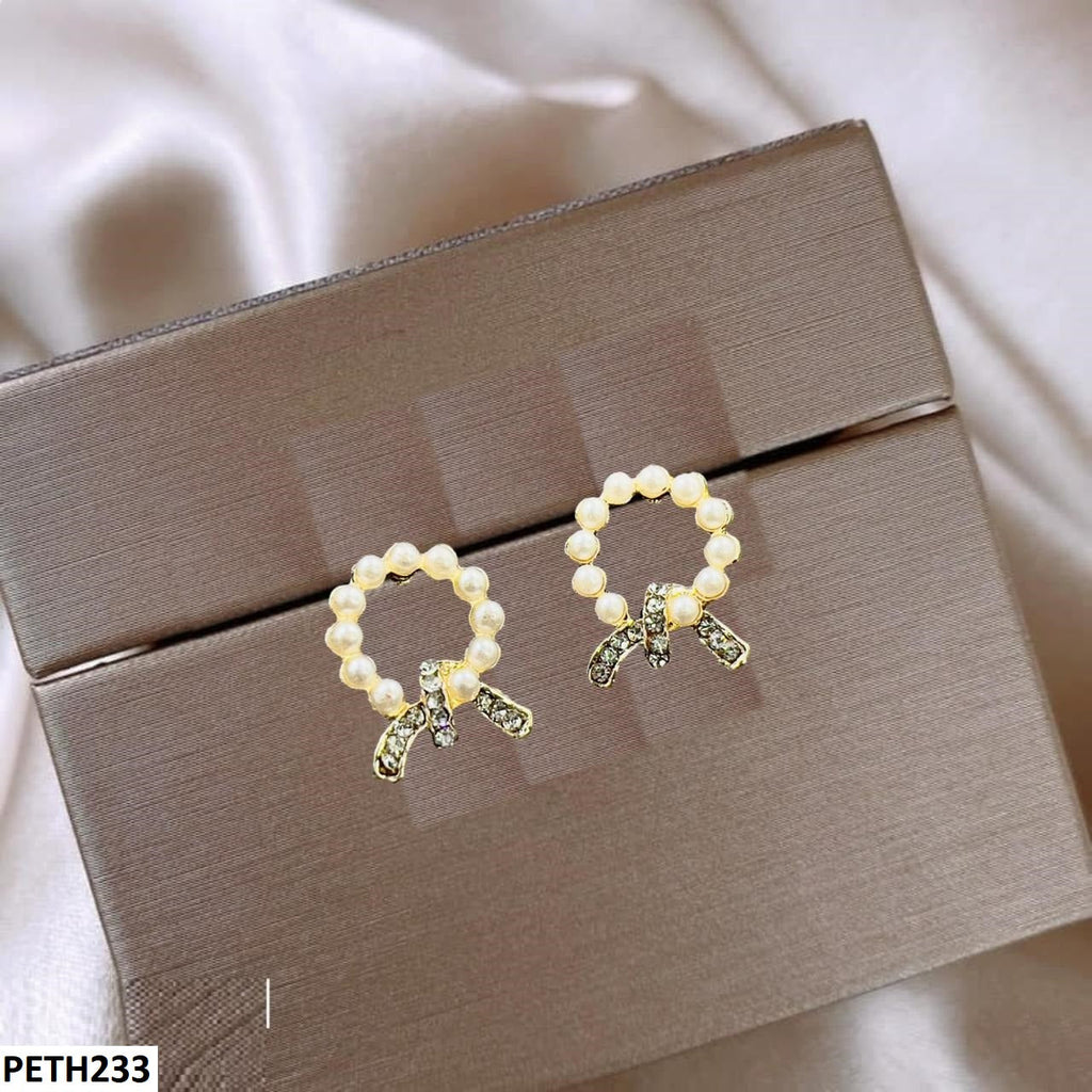Pearl Round Tops Pair