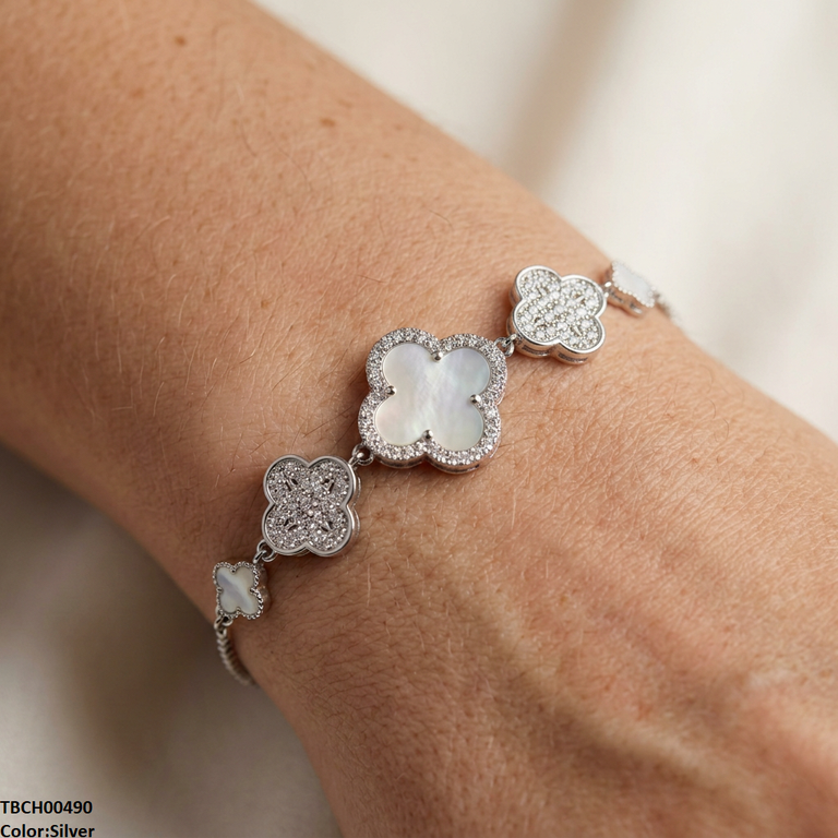 Star/Flower Bracelet Adjustable