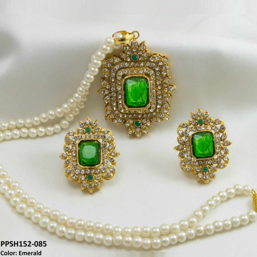 Pendant Set
